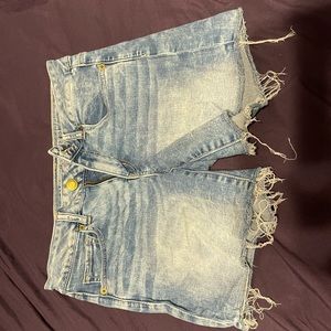 Size 8 MIDI AE shorts